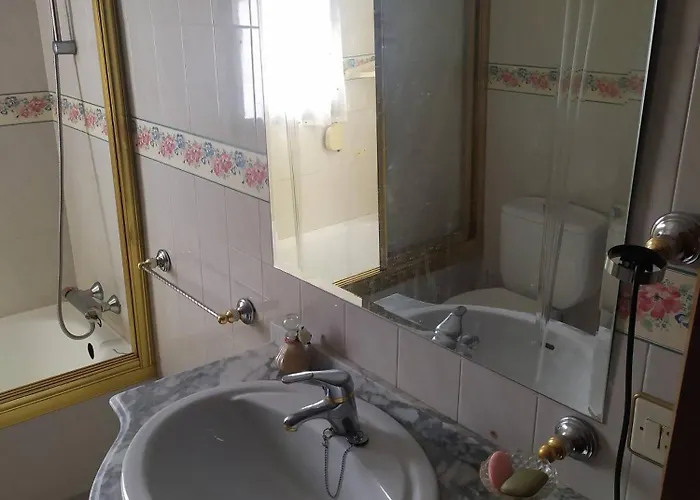 Double Private * Toledo